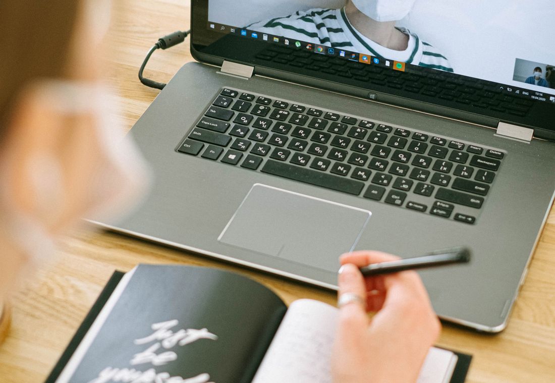 Taking notes during a video visit